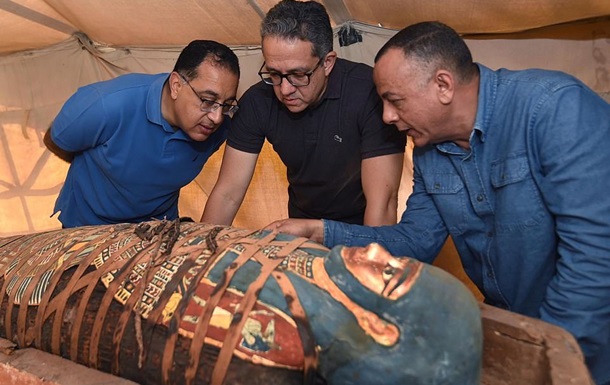 Египтяне нашли 80 саркофагов возрастом 2500 лет