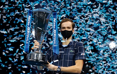 Медведев обыграл Тима и выиграл Итоговый турнир ATP