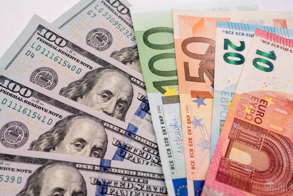 Межбанк закрылся баксом по 28,35-28,37 грн, евро – по 33,65-33,68 грн