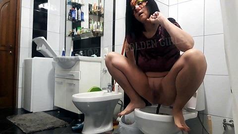 Svetlana - Another morning toilet of Tatiana [FullHD, 1080p] [ScatShop.com]