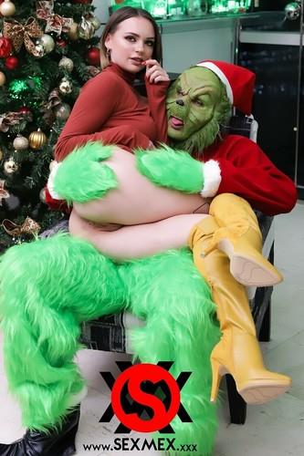 Emily Thorne - Fucked By Not The Grinch  Watch XXX Online FullHD