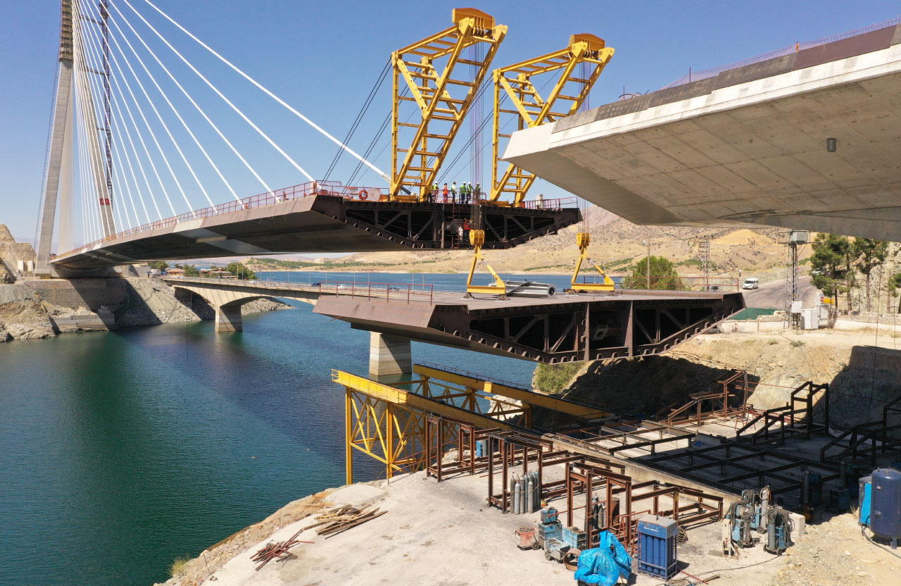 Вісті з Полтави - Аукціон з будівництва новейшего мосту у Кременчуці виграла турецька компанія із пропозицією в 11,3 миллиардов грн
