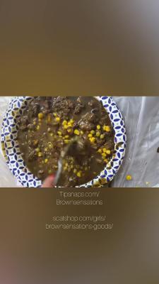 Scatshop - Brownsensations - Smearing my dinner (21 February 2021/FullHD/540 MB)