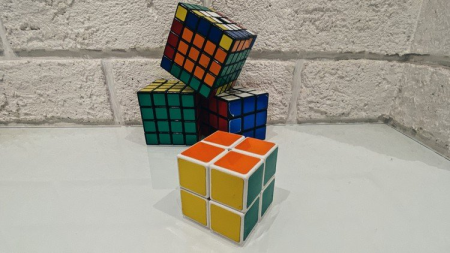 3 simple steps to solve a 2*2 Rubik's cube!