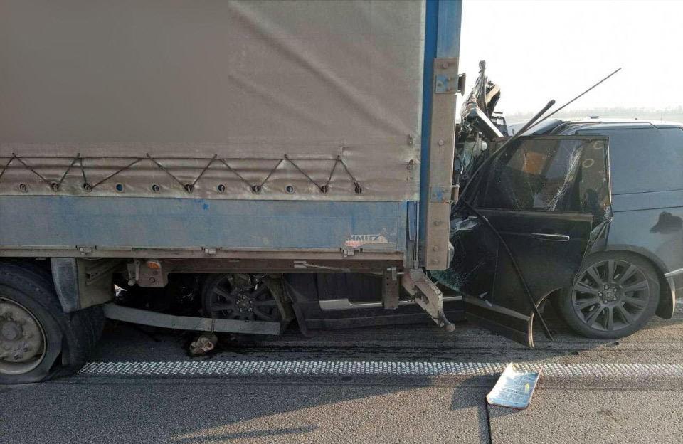 Вісті з Полтави - У Хорольській громаді зіткнулись вантажівка та позашляховик — є травмований