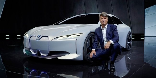 Серьезно? Глава BMW раскритиковал дизайн электромобилей конкурентов