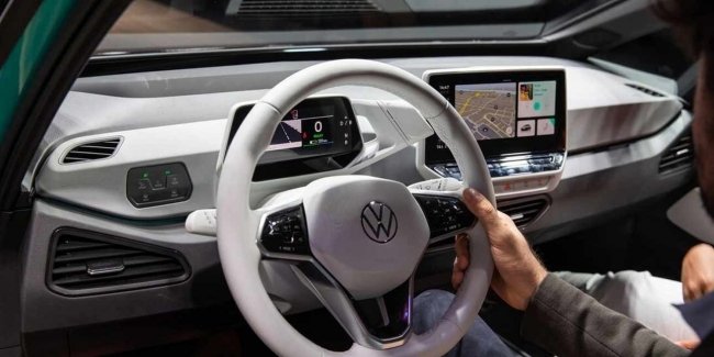 «Водитель» за 7 евро в час: VW может сдавать в аренду беспилотные авто